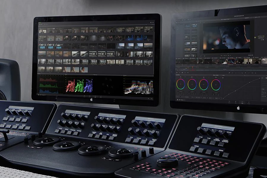 R3store acquisition by UV&S